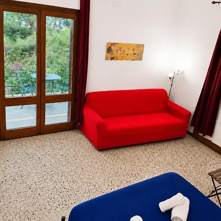 Appartement Il Giardino Su Lido Burrone