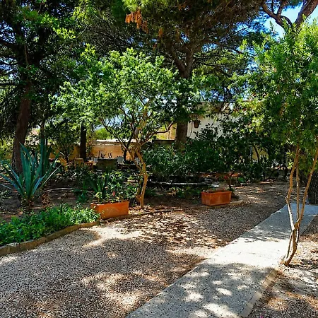 Il Giardino Su Lido Burrone *