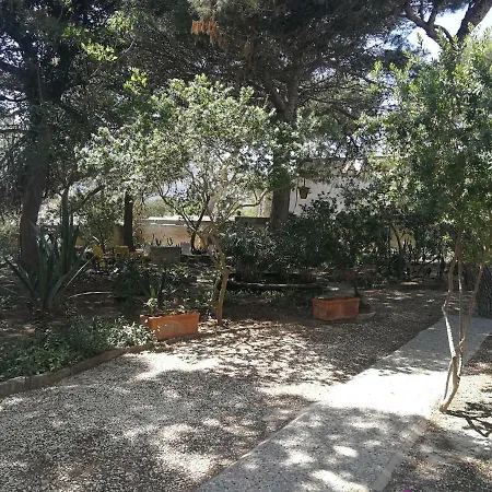 Il Giardino Su Lido Burrone Favignana